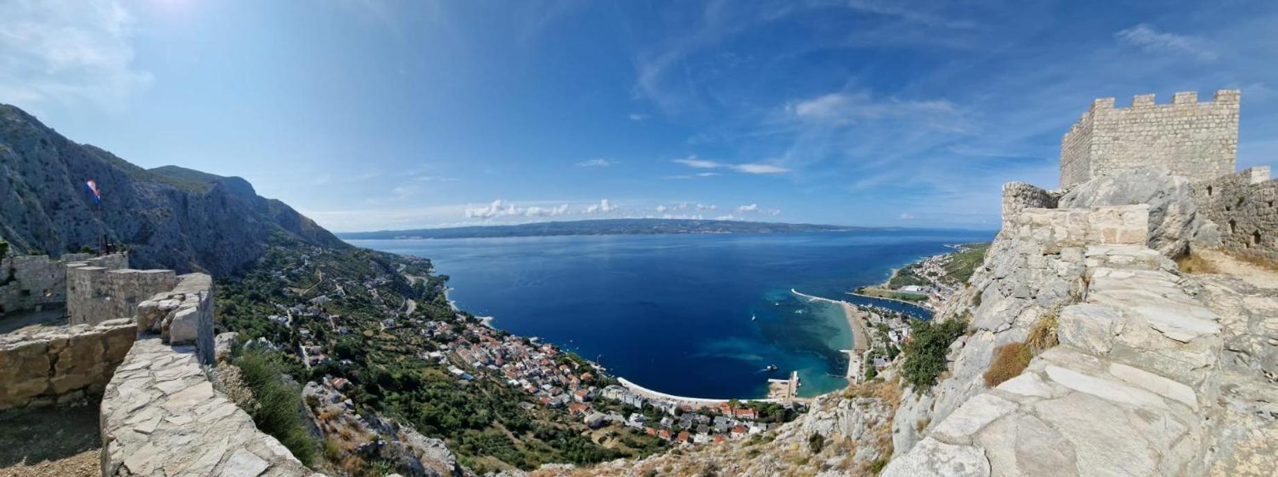Sea View Panorama Apartment L Omiš Dış mekan fotoğraf