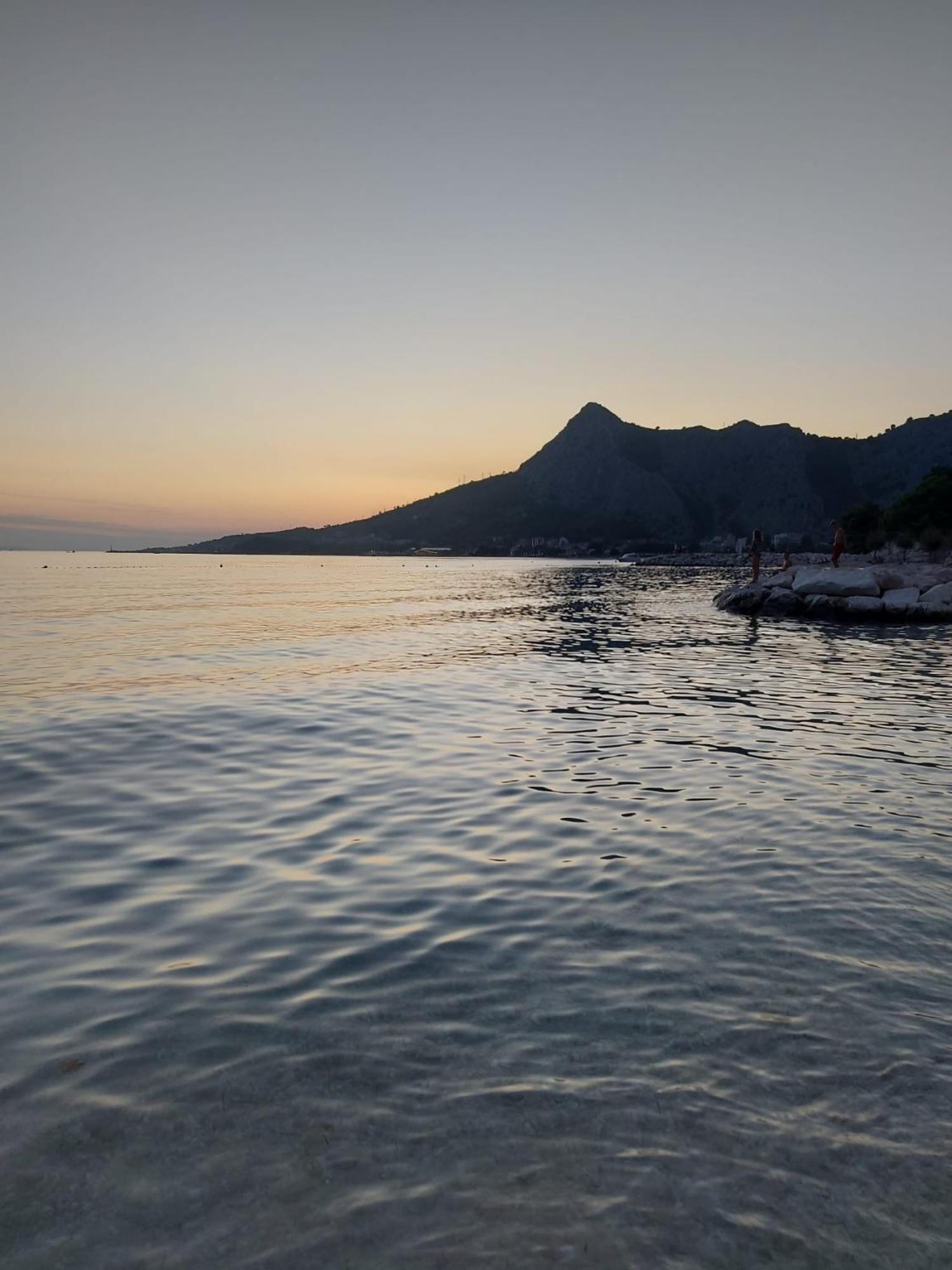 Sea View Panorama Apartment L Omiš Dış mekan fotoğraf